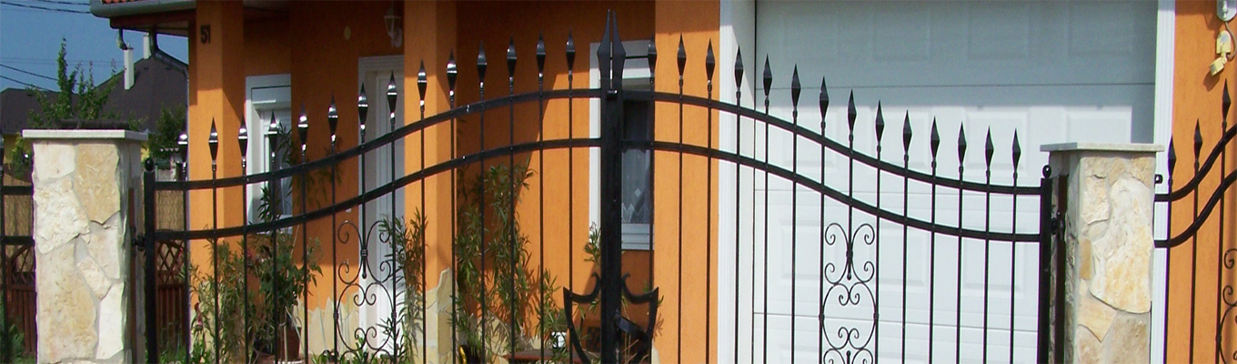 kovácsolatvas kerítés